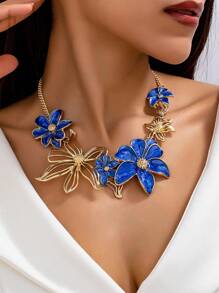 1 pezzo Collana elegante in stile francese con fiore blu traforato, adatta per le donne da indossare a serate di gala, feste o come regalo