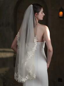 1pc Lace Beige Sheer Bridal Veil With Hair Comb, Wedding Dress Accessory Fall Clothes For Women