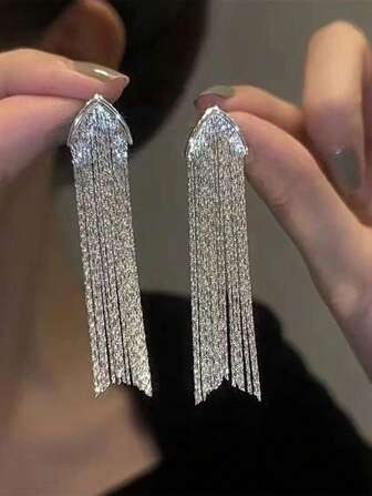 2pcs Fashion Exaggerated Chic Inverted Triangle Long Tassel Earrings, Minimalist Elegant Earrings Suitable For Women To Wear At Weddings, Banquets And Gift-Giving Events