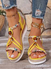 Sandales à semelle épaisse pour femmes, décorées de gros strass en perle, sandales bohèmes à bout ouvert avec semelle épaisse. Associées à 1 pièce design monobloc élastique, talon moyen, semelle épaisse confortable, talon compensé, légères, sandales romaines tressées décontracté, adaptées pour l'été