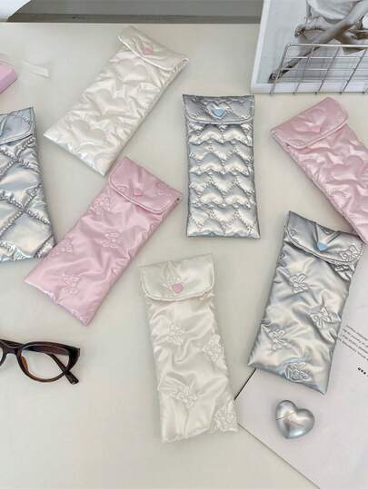 1 件可爱眼镜袋女孩眼镜收纳盒多功能收纳袋眼镜收纳盒珠宝收纳盒太阳镜配件采用韩国时尚手拿包带扣闭合设计完美保护太阳镜，使其成为一份很棒的礼物生日礼物送给好朋友的礼物婚礼伴娘礼物通勤必需品旅行必需品宿舍必需品旅行配件旅行包度假假期返校学校用品眼镜盒太阳镜女士