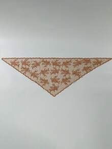 1件时尚花卉刺绣蕾丝头巾，复古女士三角头巾，优雅头饰发饰，教堂祈祷及婚礼面纱，新娘蕾丝曼蒂拉，秋季服装，女士情人节配饰