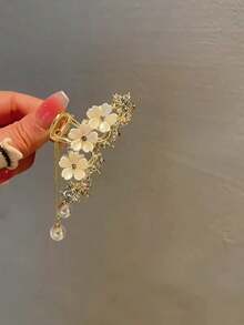 Colored Rhinestone Flower Spring Clip Korean Celebrity Style Chain Pearl Hair Accessories High-End Banquet Bridal Headdress Female Star Same Style French Clip Double-Layer Draped Pearl Tassel Design European And American Ins Style Metal Hairpin Temperament Lady Hairstyle Decoration Non-Slip Durable Gold Hairpin Japanese And Korean Popular Gentle Style Accessories Retro Baroque Style Rhinestone Clip - Vàng - Xem 2