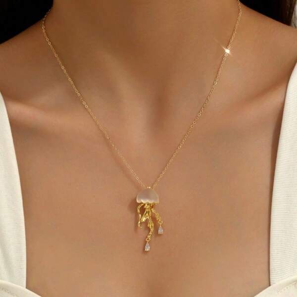 1pc Fashionable European & American Style Floating Jellyfish Pendant Necklace, Minimalist Elegant Luxury Niche Jewelry Accessory