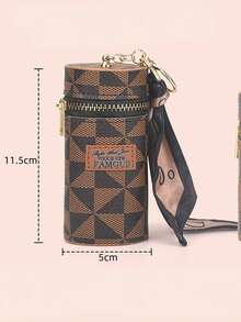 Uma bolsa clássica vintage com zíper decorado com um cachecol, portátil e multifuncional, com um porta-chaves clássico, uma pequena bolsa clássica vintage e acessórios. Inclui um chaveiro tipo carteira rosa, um chaveiro com estampa vintage e elegante em formato de caixa de batom e uma bolsa para guardar fones de ouvido Bluetooth. - Multicolorido - Ver 22