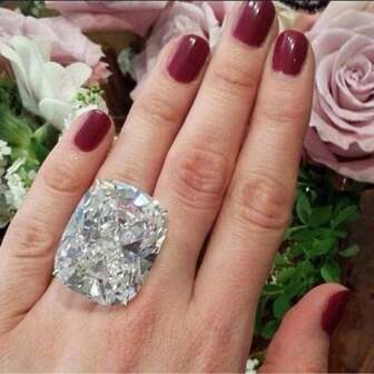 1pc Women's New European & American Style White Square Diamond Inlaid Ring, Fashionable & Minimalist