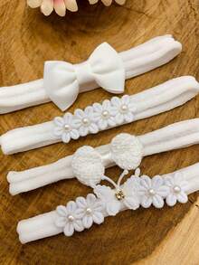 Kit 4 peças de Faixinha com Lacinho, Florzinha, Borboletinhas ideal para saída de Maternidade e uso para o Bebê, Enxoval de Menina - Branco - Visão 1