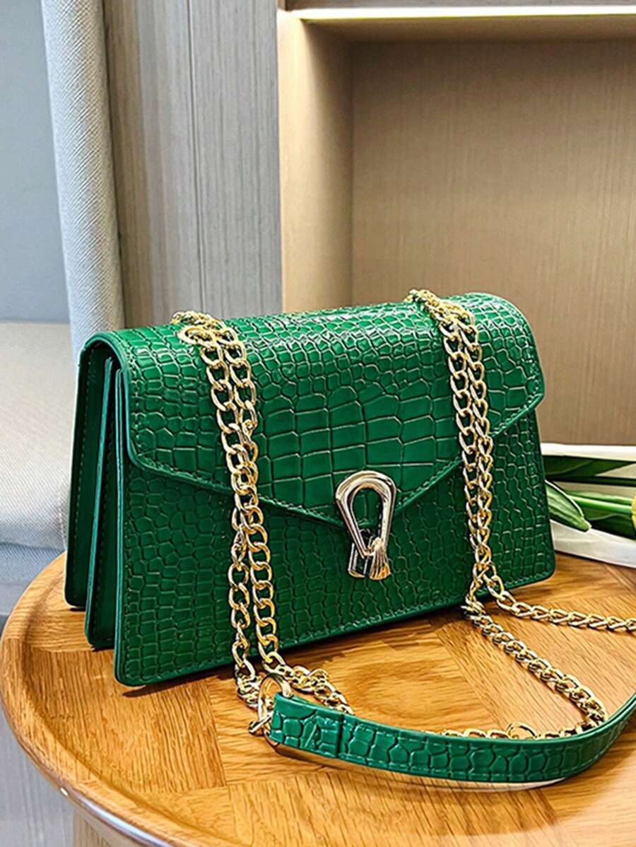 鳄鱼压纹绿色小方包，时尚百搭单肩斜挎包，简约梯形翻盖链条锁扣手提包