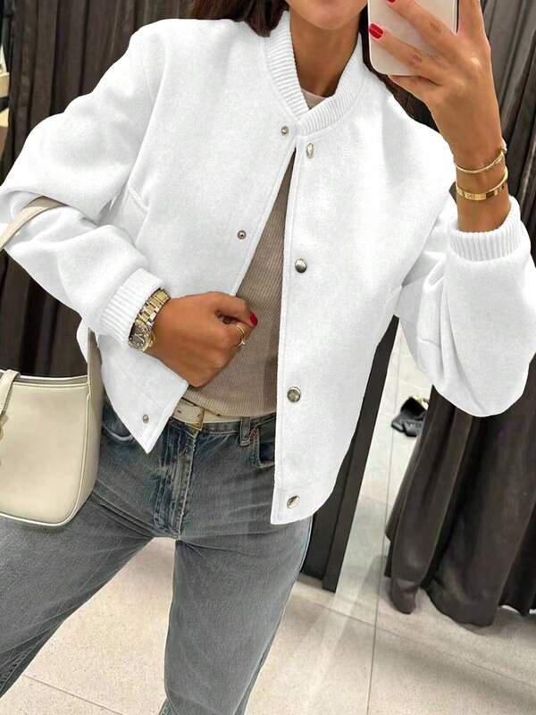 Chaqueta corta casual y versátil de unicolor