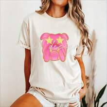 Mascotte, Mascotte D'école, Mascotte BCBG, Mascotte De Bouledogue, Mascotte Rose, Bouledogue Rose, Mascotte Dorée, Bouledogue Doré,, Téléchargement Numérique, DTF220G Heavyweight 100% Cotton T-Shirt. With Butterfly Print Pattern, Suitable For Girls And Wo's Short Sved Round Neck Inspirational Shirt, Cute Aesthetic Y2K Style Summer Top, Suitable For Outdoor, Family, Work Or Street Wear Casual Loose Daily T-Shirt - 白色 - 查看 1