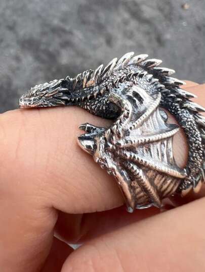 1 pieza Anillo de dragón estilo gótico punk con alas de pterosaurio, accesorio de joyería vintage ajustable adecuado para hombres y mujeres, anillo de dedo retro hecho a mano europeo y americano del año del dragón, accesorio poderoso y único