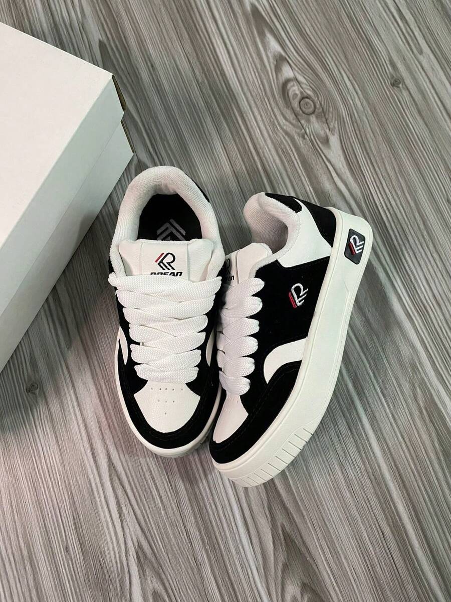 Versatile Comfortable Women's Sneakers ROFAN196 - Black and White - View 1