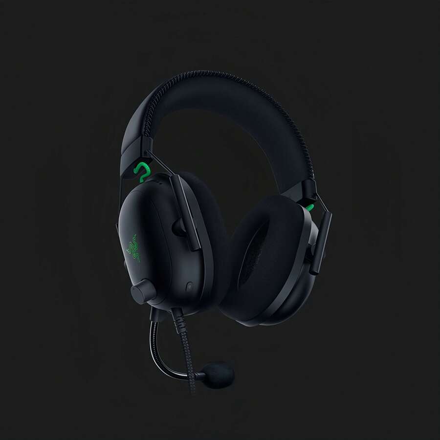 RAZER 旋風黑鯊V2專業遊戲耳機 空間音效技術 智慧調音，輕量化設計僅 記憶棉耳墊 職業選手同款 - V2(3.5mm+usb音效卡) - 查看 1