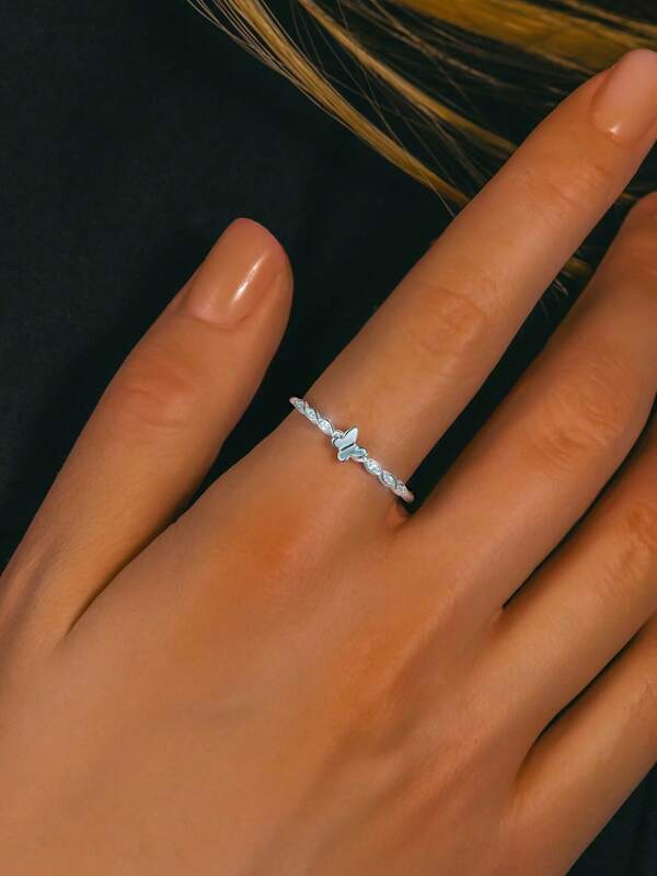 1pc Fashionable Cubic Zirconia & Butterfly Decor Silver Wedding Band For Women For Women Bridal Wedding Fine Jewelry
