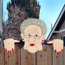 1PC/2PCS Whimsical Wooden Garden Fence Decorations, Elderly Couple Peering Over, Artistic Illustrated Yard Art, Unique Atmosphere Design For Outdoor Spaces, Loving Couple Garden Decor, Outdoor Fence Yard Sign Art, Cute Decorative Gift, Holiday Lawn Decoratior