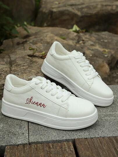 Nuevas zapatillas blancas para mujer 2025, zapatos casuales planos y versátiles de estilo coreano, zapatos deportivos blancos para estudiantes