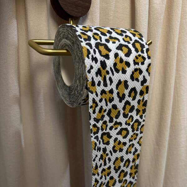 1 pieza/Caja, Rollo de papel higiénico con estampado de leopardo, regalo divertido, decoración de cumpleaños para despedida de soltera, suministros de limpieza del hogar, decoración de fiesta temática, artículos para fiestas