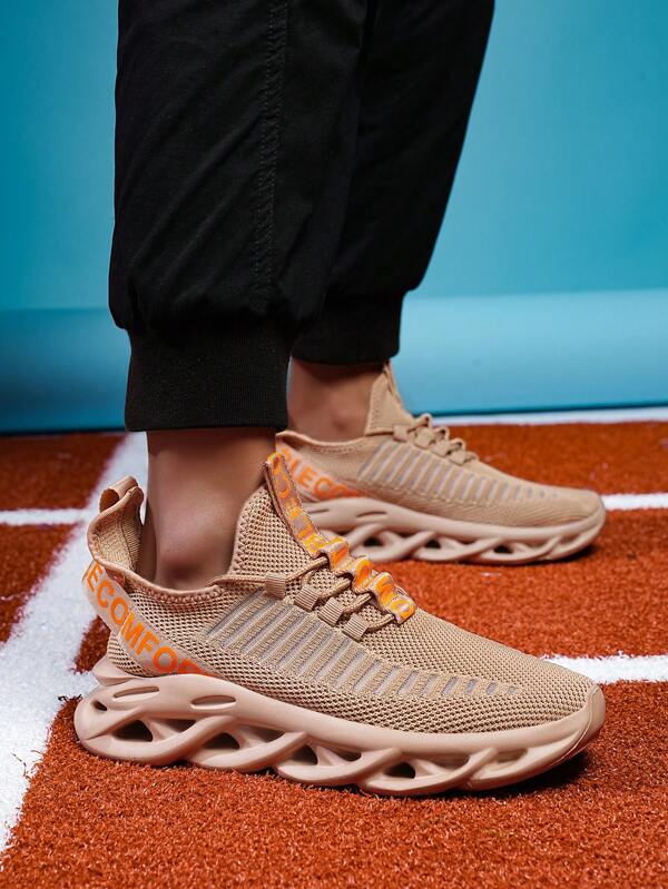 أحذية رياضية بنعل شفرة للرجال، مميزة بتفاصيل حرفية وتصميم وظيفي، مناسبة لجميع الفصول، للاستخدام اليومي والكاجوال