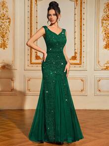 MIUSOL Sweetheart Neck Contrast Sequin Lace Mesh Mermaid Hem Evening Party Fitted Long Dress, Elegant Formal Prom Gown, For Wedding Guest, Graduation, Dinner