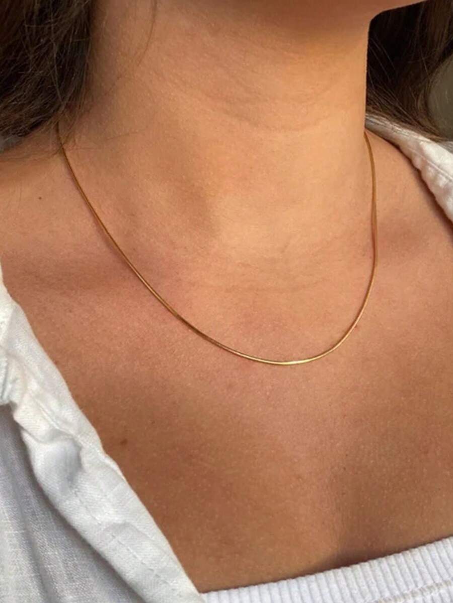 1 Stück 45+5cm vielseitige Edelstahl 18k Goldplattierung Schlangenkette Halskette minimalistisch 1,2mm dünne runde silberne Schlangen Halskette für Damen Lässig Bekleidung das ganze Jahr über