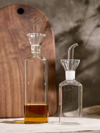 Cirelle 1pc Glass Oil Bottle, Clear Oil Bottle Dispenser, Oil Can, Condiment Container, Kitchen Utensil, Kitchen Supplies, Kitchen Accessory, New Year, Thanksgiving Day, Christmas Party, Rama Kitchen Essentials, Family Dining, High-End Restaurants Supplies, Housewarming Gift, Summer Home Decor