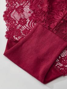 3PCS Women's Plus-Size Lace-Trimmed Loose And Comfortable Briefs In Popular Colors For Autumn And Winter