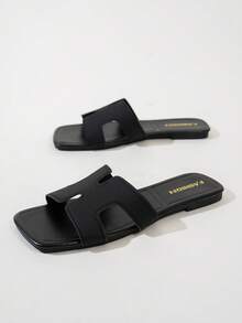 2025 Women's Summer New Leather Square Toe Flat Plus Size Sandals, Casual Fashion Square Toe Black Slide Sandals - Black - View 5