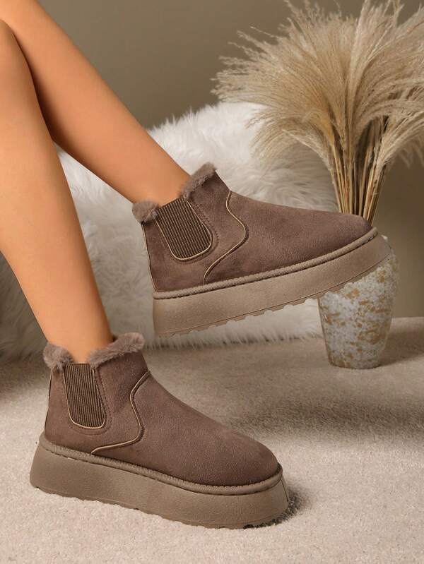 Nuevas botas de nieve en color caqui, suela de tick, tubo corto casual de invierno para mujer, forro de felpa, botas antideslizantes para la espalda, talla grande