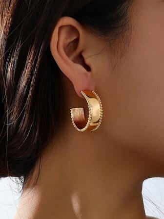1 Pair Retro Versatile, Casual Chic Jewelry Metal Geometric Circle Wide Hoop Earrings For Women, Suitable For Daily Commute, Leisure, Holiday, Personalized, Street, Exquisite Gift. Gift For Mom, Girlfriend, All Seasons