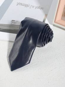 1 件男士时尚休闲纯色 2 英寸窄手工 PU 领带，适合日常工作、郊游、商务、学校、派对搭配男士领带