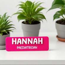 Spersonalizowane identyfikatory akrylowe, identyfikatory z nadrukiem, identyfikatory pielęgniarki, identyfikatory zawodowe, identyfikatory nauczycieli, zabawne identyfikatory, artykuły szkolne, powrót do szkoły, prezent szkolny, do biura, do szkoły, do klasy, dla prezentów dla nauczycieli, na uniwersytet, dla kolegi, do akademika, dla nauczyciela, uczniów gimnazjum, uczniów liceum, studentów, praktyczny prezent