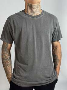 Premium Men's T-Shirt Designed For Summer - Gris Oscuro - Ver 3