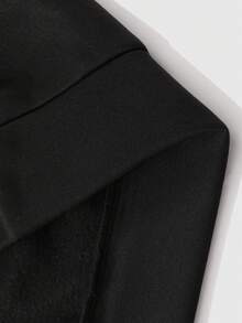 Lonblece 1pc Men's Quarter Zip Sweatshirt, Black & White Patchwork Racing Number Graphic Print, Casual Quarter Zip Pullover Sweatshirt , Fall, Long Sleeve Top - Black and White - View 6