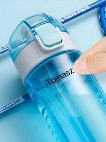 Etiquetas de nome transparentes e à prova d'água personalizadas para material escolar, adesivos personalizados para garrafas de água, lancheiras e itens pessoais, ideais para creches, acampamentos e atividades esportivas, lacre, sem passar a ferro, reutilizáveis, adesivos fofos, adoráveis, coloridos, personalizados, únicos, presentes ideais para ele e ela, família, amigos, filho, filha, alunos para aniversários, para o Dia das Crianças em casa, volta às aulas, multifuncional, ornamental, com letras, elegante, moderno, colorido, fofo, adorável, casual, personalizado, único, personalizado, presentes ideais para ele, presentes ideais para ela