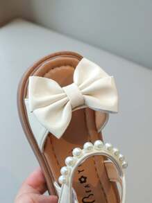 2025 New Pearl Non-Slip Soft Bottom Open Toe Girls Flat Princess Shoes With Hook And Loop, Beige