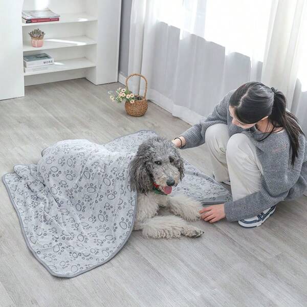 1 Stück Set Kuschelige Pfoten Muster Fleece Hundedecke - Ultra-weich, waschbar und umkehrbar Flanell Haustier Wurf für kleine bis mittelgroße Hunde und Katzen - perfekt zum Kuscheleien drinnen oder draußen