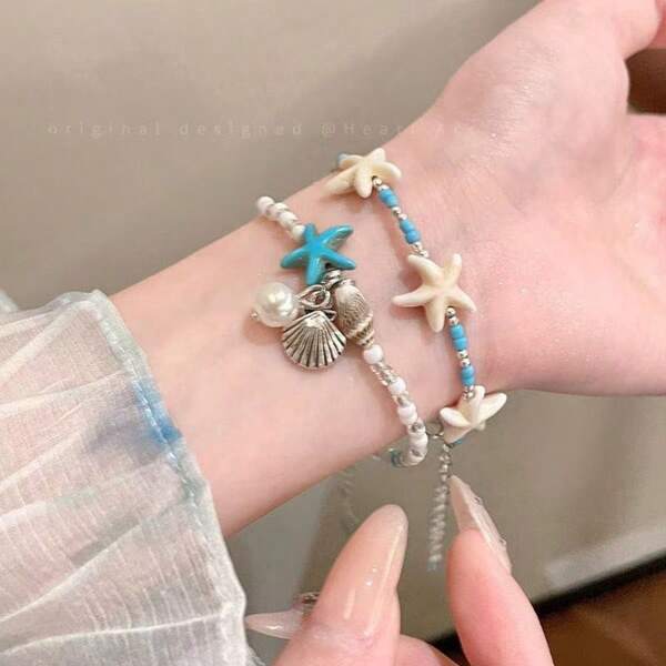 A Handcrafted Beaded Shell Starfish Bracelet With Coastal Wind Style Is Suitable For Ladies To Wear On A Daily Basis.