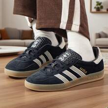 Adidas Originals 女式 GAZELLE INDOOR W 舒适透气运动休闲鞋 JI2755 - 黑色/奇妙白色/樹脂黃 - 查看 4