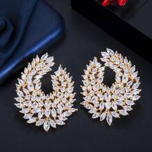 SEQUITO 2 Piezas Diseñadora Plateado Con Incrustaciones A Mano De Piedras De Circonita Cúbica Aaa Blancas Para Mujeres Joyería De Boda En Forma De Pendientes Grandes Simétricos Para Concurso De Belleza