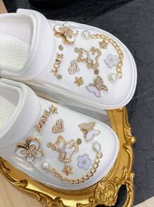 18 Peças Elegantes Clipes de Sapato com Laço de Pérola Falsa e Strass de Urso, Decorações DIY de Laço Branco de ABS com Strass, Adequado para Sandálias, Chinelos, Bolsas de Praia de Mulheres, Clipes de Sapato Multifuncionais, Ótimo para Presentes do Dia das Mães e Festa de Aniversário de Feriado