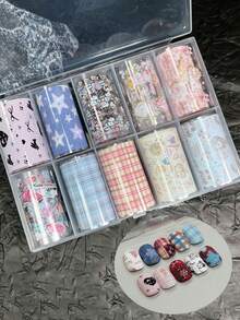 Bộ 10 miếng dán dập móng nghệ thuật, họa tiết mèo hoạt hình dễ thương, hoa, bầu trời sao, nhiều màu sắc, họa tiết nơ thanh lịch, kẻ caro, trái tim, hoa hướng dương, hoa cúc, bóng và mềm, dễ sử dụng, phù hợp cho người mới bắt đầu, tiện lợi khi đi du lịch, quà tặng cho bạn bè, gia đình, bạn gái, ngày Valentine, ngày của Mẹ. - Nhiều màu - Xem 5