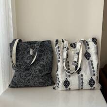 Women Shoulder Bags - 白底藏青繡花 - 查看 2