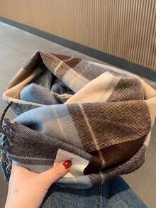 1 Khăn choàng tua rua kẻ caro giả cashmere dành cho nữ, Khăn choàng đa năng giữ ấm mùa thu/đông, Khăn choàng cổ học sinh dùng hàng ngày cho trang phục - Màu xanh lam - Xem 3