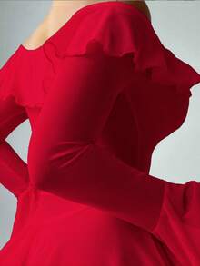 1 Set Solid Color Off-Shoulder Ruffle Flare Sleeve Sexy Lingerie Nightgown & G-String - Rose Red - View 4