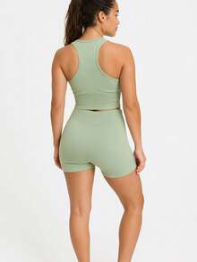 conjunto deportivo y top incluye copas - verde menta - Ver 2