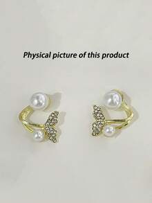 1pair Fish Tail Shaped Pearl Fashion Elegant Bride Earrings. Valentine's Day Accessories - White - View 3