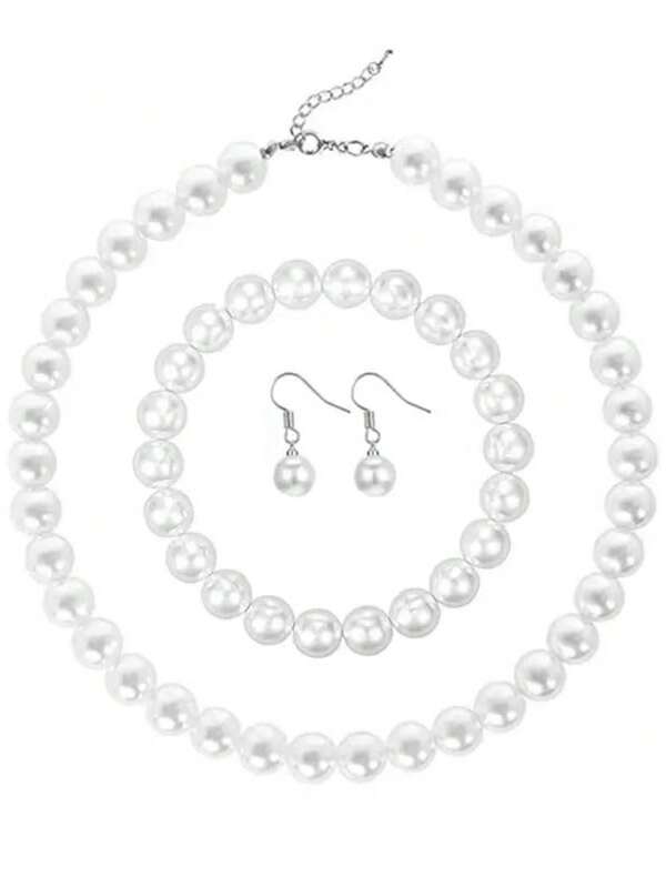 Nouveau set de bijoux mignons en faux perles comprenant un collier, un bracelet et des boucles d'oreilles, dans un style princesse doux, convenant pour les femmes à porter pendant la saison des mariages, les fêtes, et également en cadeau de la fête des mères pour maman