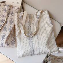 Women Shoulder Bags - 白底鏡框藏藍小花 - 查看 7