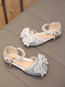 1 Pair Fashion Versatile Pink Girl Pearl & Rhinestone Bow Decor Cute Flat Sandals, Round Toe, Suitable For Daily Wear, Dancing, Outdoor In Spring & Autumn, Glitter Decoration Closed Toe Princess Shoes, Run Small By Half Size
