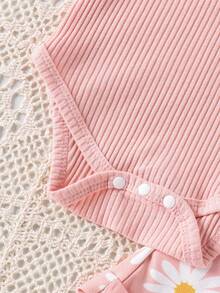 Uniform 2pcs Baby Girls' Cute Short Sleeve Ruffle Bodysuit And Flower Print Overalls Set, Summer, Warm Pink Set Suitable For Daily Summer Fun - Pink - View 6